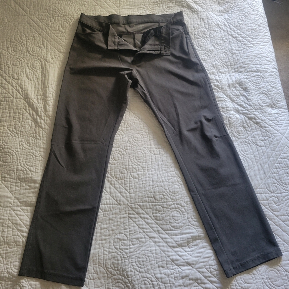 Old Navy Active Gray Golf Pants